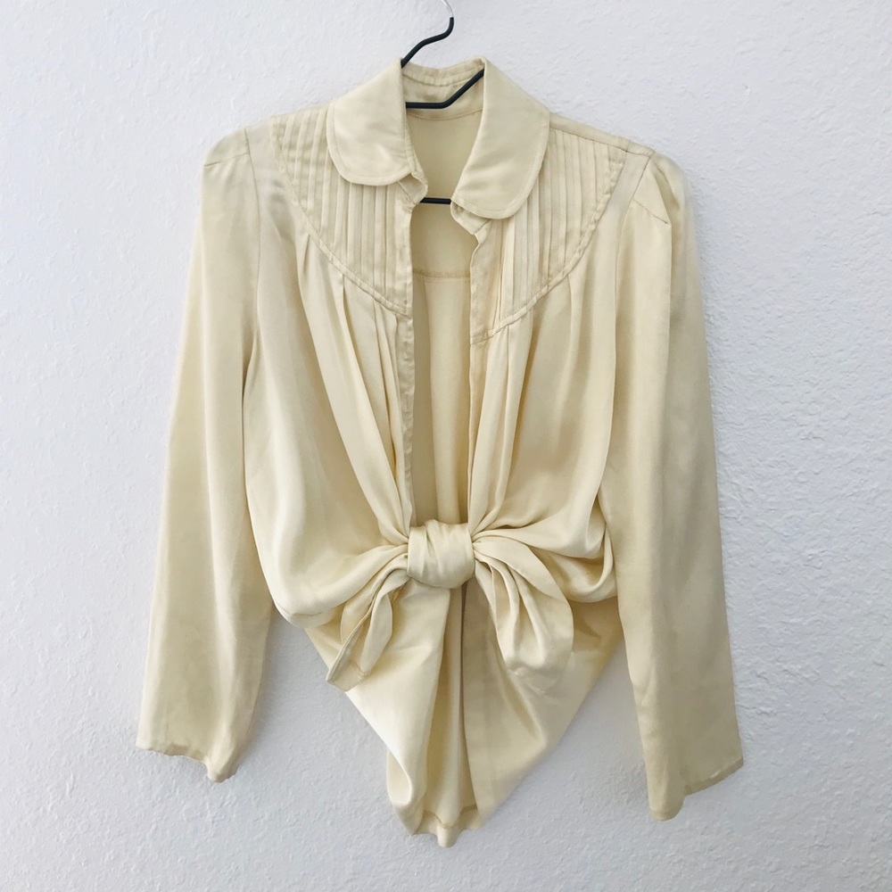 Vintage pearly blouse